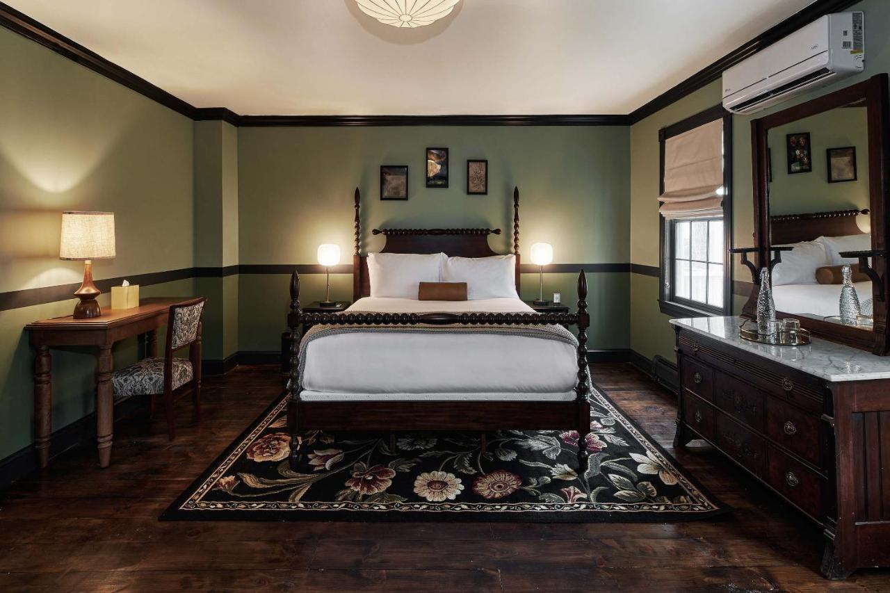 Hotel The Constance By The Lenox Collection Esterno foto