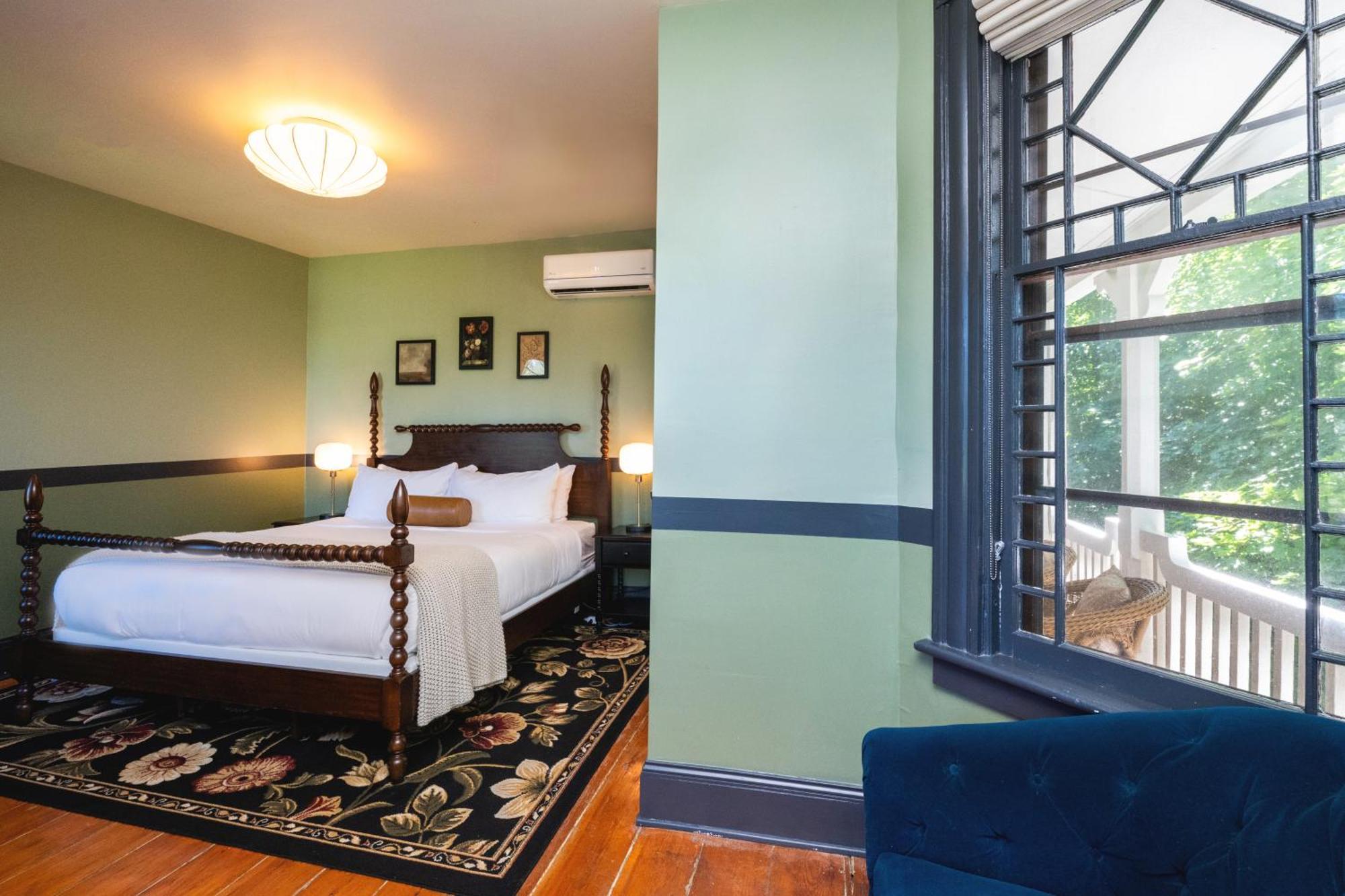 Hotel The Constance By The Lenox Collection Esterno foto
