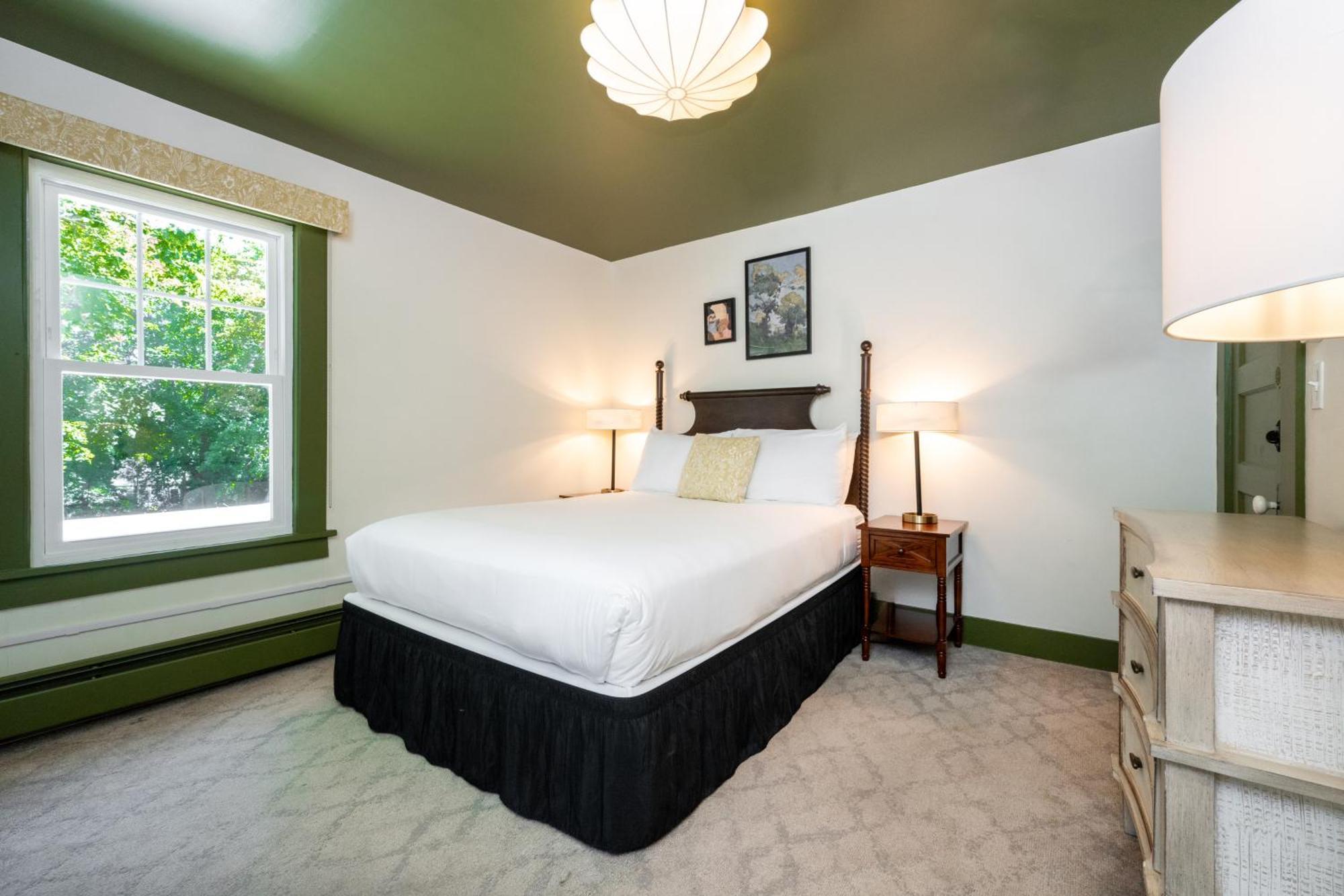 Hotel The Constance By The Lenox Collection Esterno foto